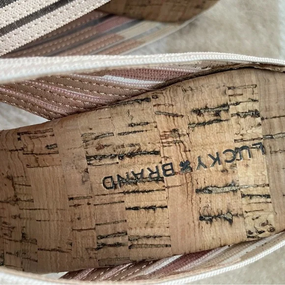 Lucky Brand Women's Cork Wedges - Coral and Beige 7.5 M - Picture 10 of 13